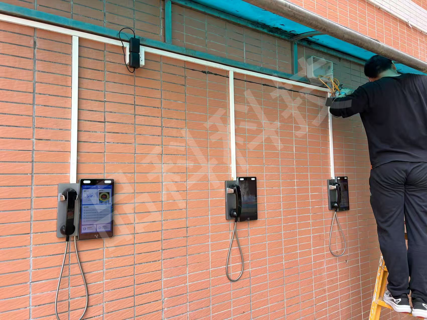 Ʒ��У�@�H��Ԓ�C